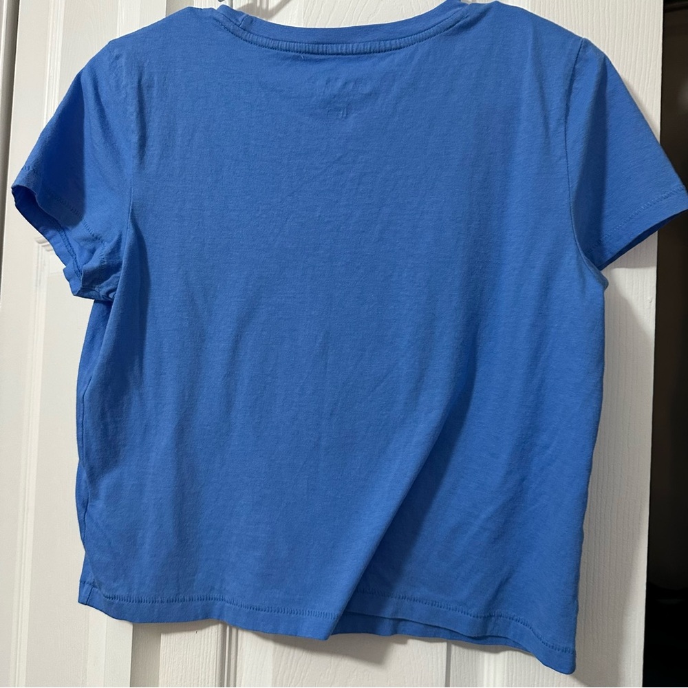 universal thread tee - Picture 2 of 4